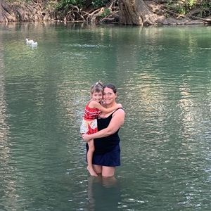 Meet your Posher, Kim